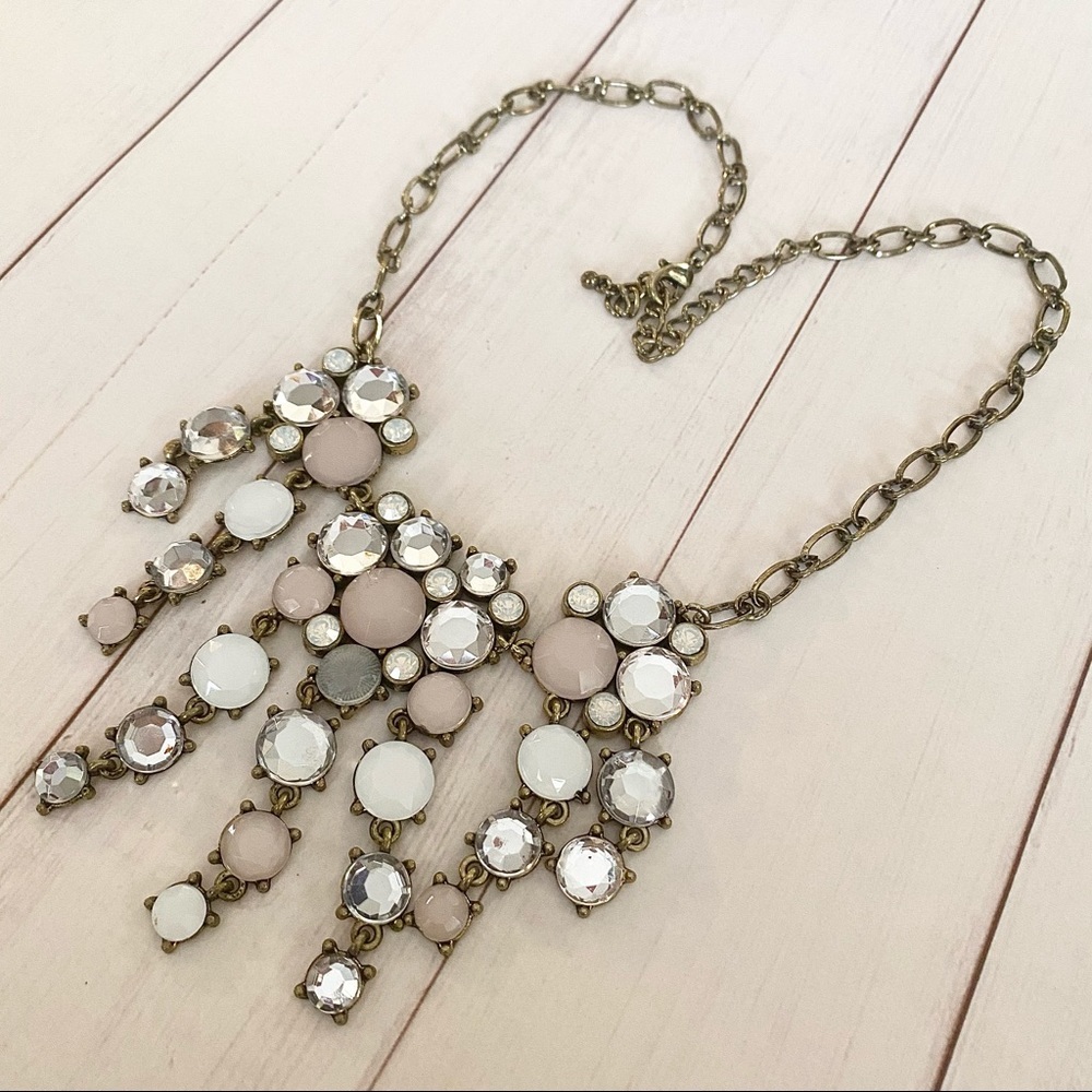 Beautiful sparkle and pastel colored necklace - Picture 4 of 6